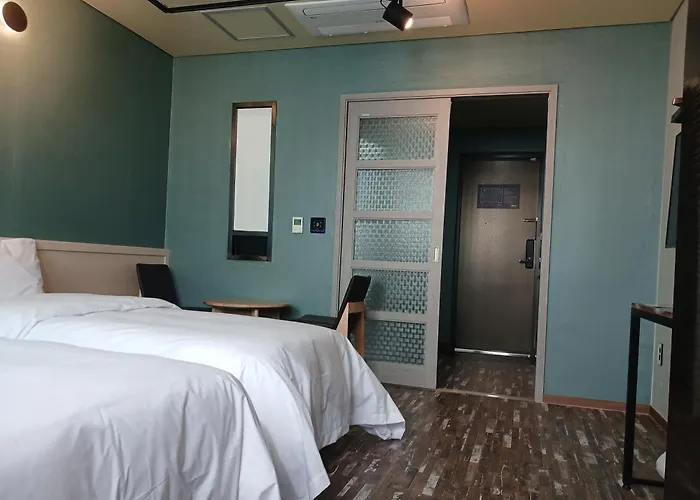 Vamos Hotel Otel 3*